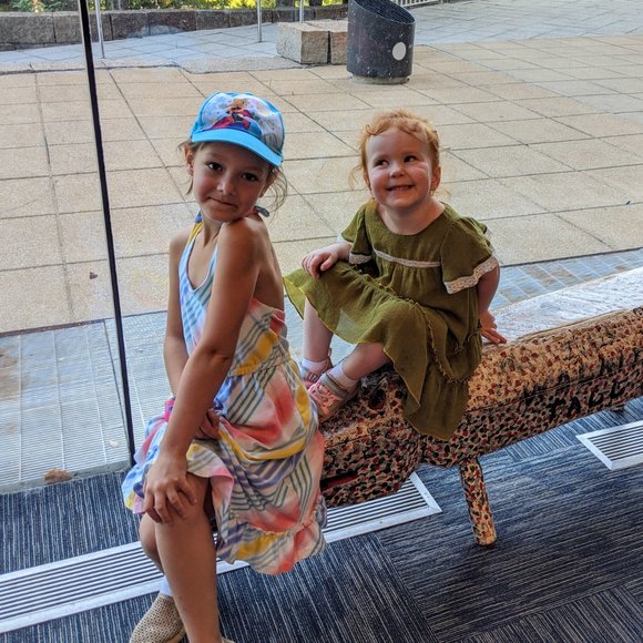 Meet your Posher, Katie - Picture 4 of 4